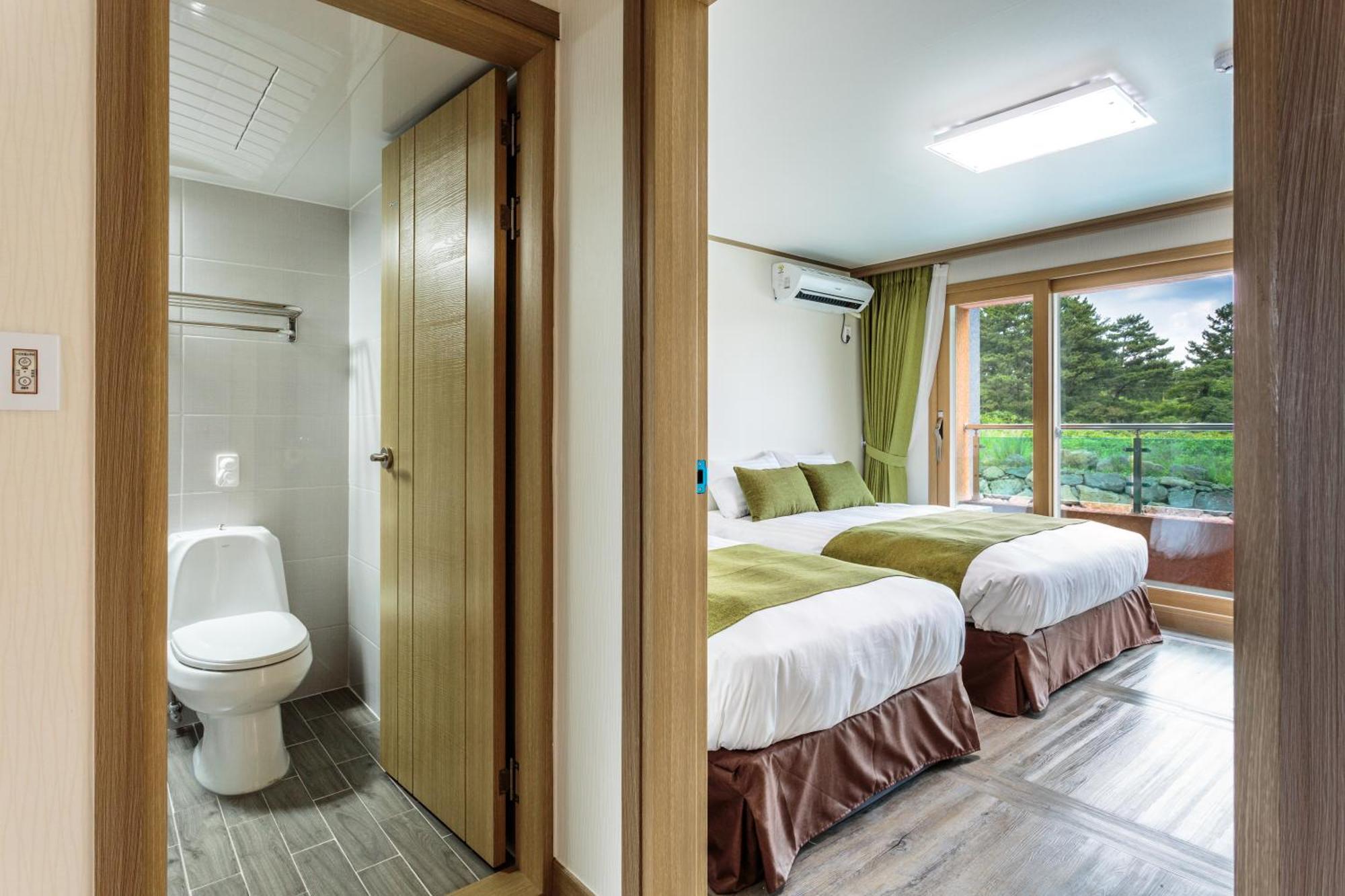 Suandsu Resort Jeju Bilik gambar